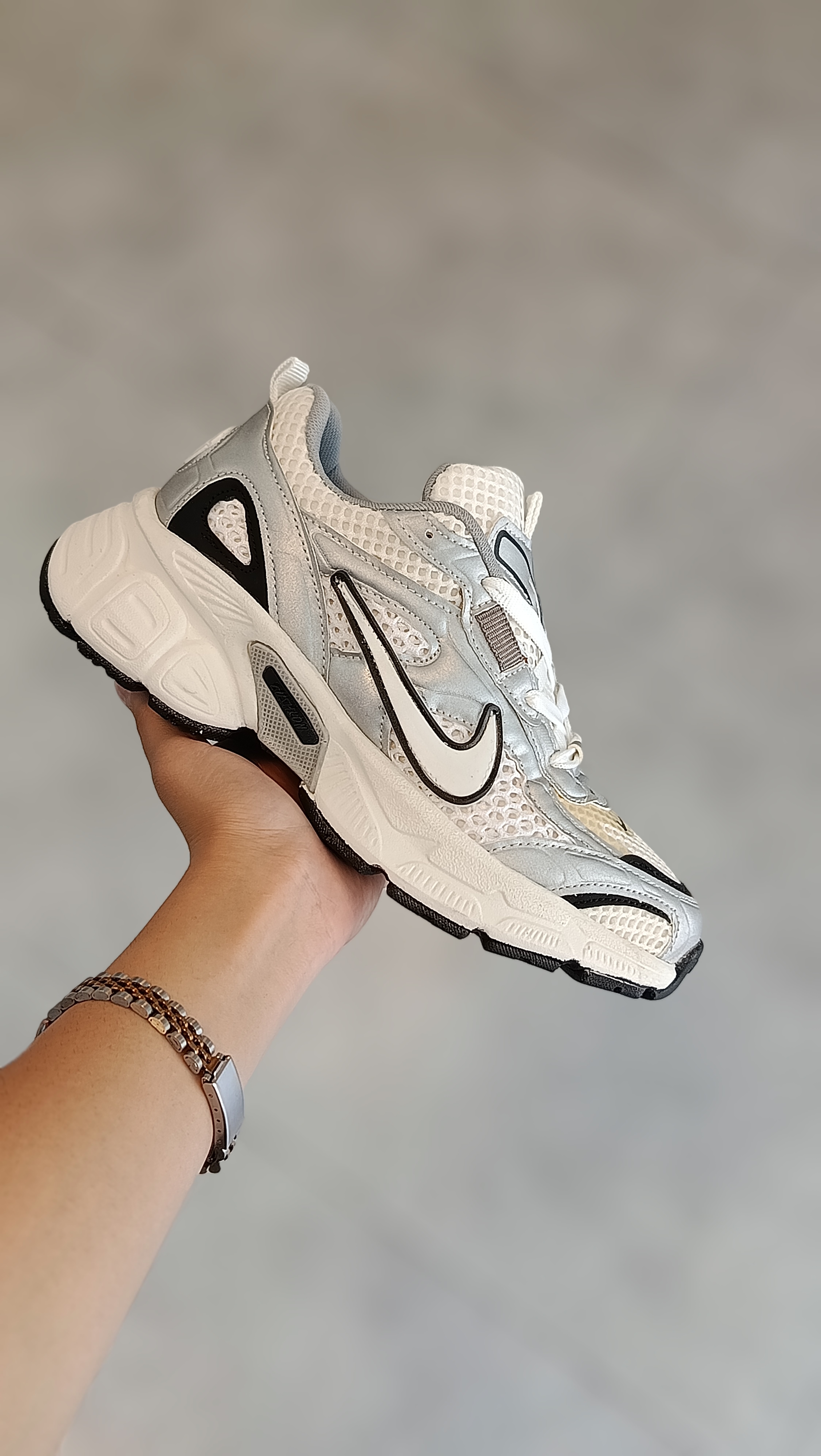 کتونی اسپرت Nike v5